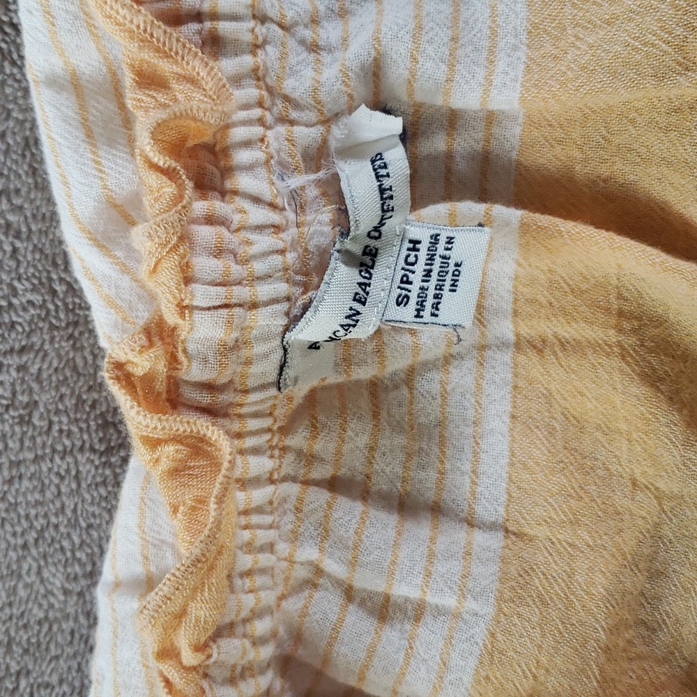 American Eagle Off The Shoulders Top - Picture 4 of 5